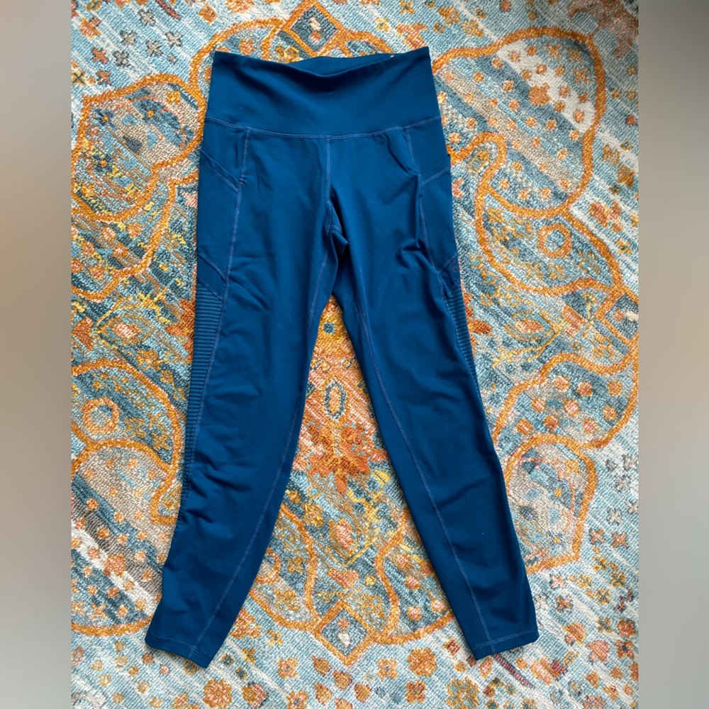 Old Navy Leggings (with pockets!!!)